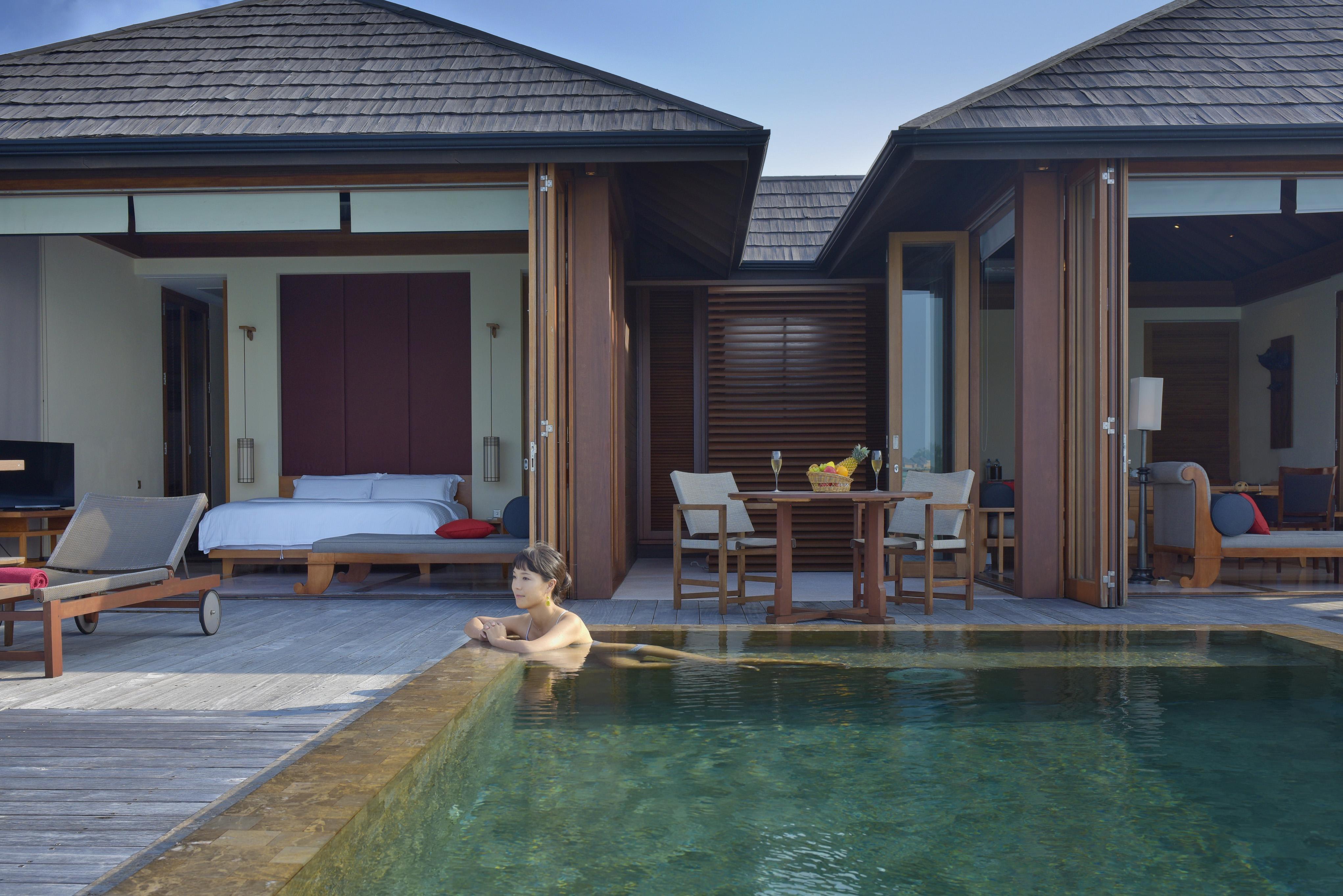 Resort Nautica Paradise Island 5*